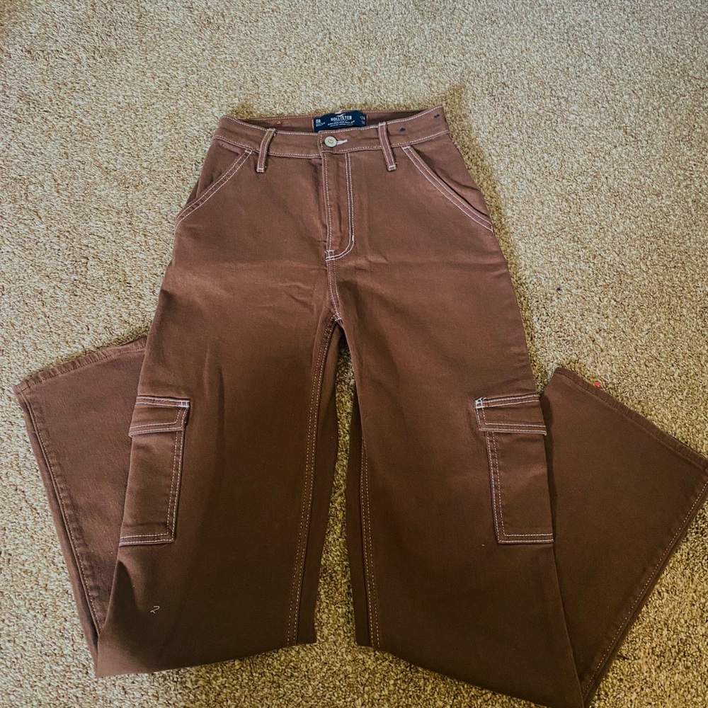 HOLLISTER “ultra high rise dad jean” CARGO PANT